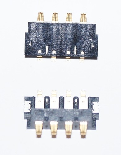 Connettore batteria contatti